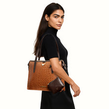 Load image into Gallery viewer, SABRINA 01 SHOULDER BAG
