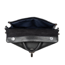 Load image into Gallery viewer, Kowloon 01 Black Leather Saddle Bag
