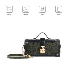 Load image into Gallery viewer, Louvre 02 Green Leather Shoulder Bag
