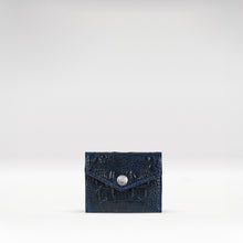 Load image into Gallery viewer, Louvre W1 Blue Leather Trifold Wallet
