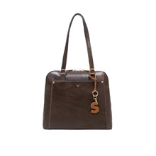 Load image into Gallery viewer, Aurel leather Letter Charm
