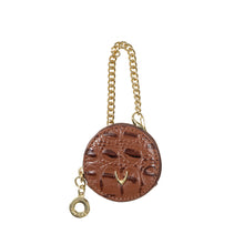 Load image into Gallery viewer, Cyra 02 Leather Earpod Pouch Charm
