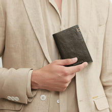 Load image into Gallery viewer, Bonaparte W1 Green Leather Tri Fold
