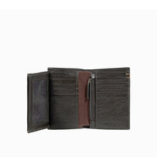 Load image into Gallery viewer, Bonaparte W1 Green Leather Tri Fold
