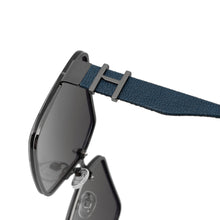 Load image into Gallery viewer, Arno Men's Blue Navigator Sunglasses
