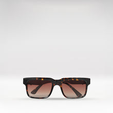 Load image into Gallery viewer, Zulu Men's Brown Wayfarer Sunglasses
