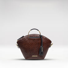 Load image into Gallery viewer, Lunara 01 Brown Leather Shoulder Bag
