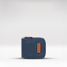 Load image into Gallery viewer, Hydor W1 Blue Leather Bi Fold Wallet
