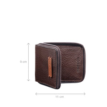 Load image into Gallery viewer, Hydor W1 Brown Leather Bi Fold Wallet
