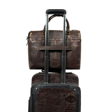 Load image into Gallery viewer, Baron 01 Brown Leather Briefcase

