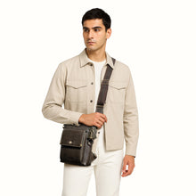 Load image into Gallery viewer, Viscounti 01 Olive Leather Crossbody
