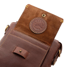 Load image into Gallery viewer, Viscounti 01 Tan Leather Crossbody
