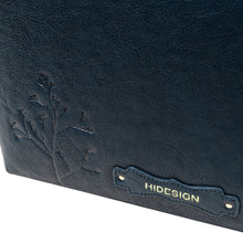 Load image into Gallery viewer, Montmartre 02 Blue Leather Tote Bag
