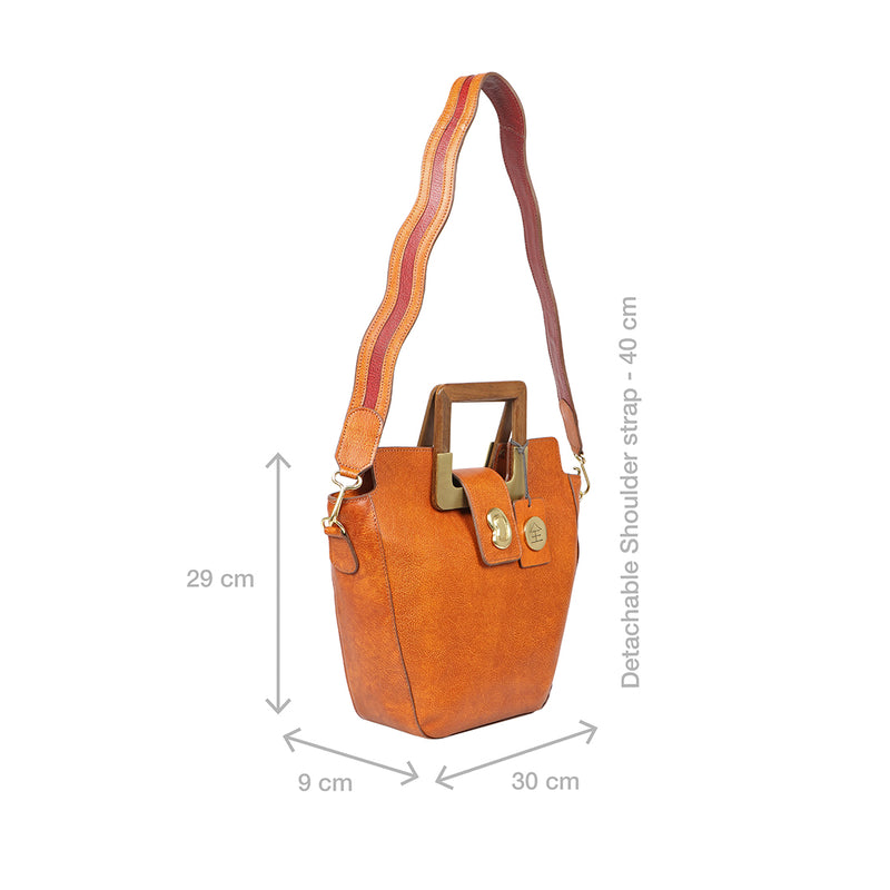 EIKO 01 SHOULDER BAG