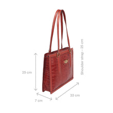 Load image into Gallery viewer, SELENA 02 SHOULDER BAG
