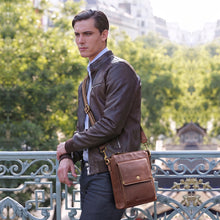 Load image into Gallery viewer, Viscounti 01 Tan Leather Crossbody
