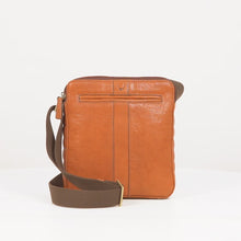 Load and play video in Gallery viewer, CARNABY 01 CROSSBODY
