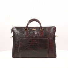 Load and play video in Gallery viewer, CARNEGIE 02 LAPTOP BAG
