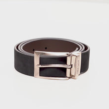 Load and play video in Gallery viewer, BE2208 MENS REVERSIBLE BELT
