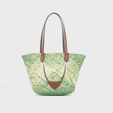 Load and play video in Gallery viewer, Luma Green Natural raffia Shoulder Bag
