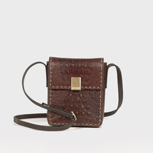 Load and play video in Gallery viewer, SABRINA 02 CROSSBODY
