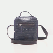 Load and play video in Gallery viewer, SERRANO 01 CROSSBODY
