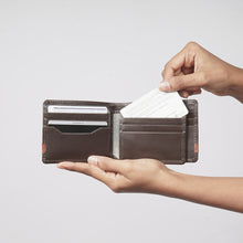 Load and play video in Gallery viewer, 259-2020S BI-FOLD WALLET
