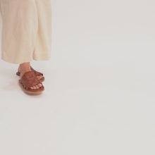 Load and play video in Gallery viewer, VAIL WOMEN'S SLIDES
