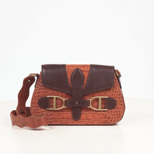 Load and play video in Gallery viewer, EL PASO 01 SLING BAG
