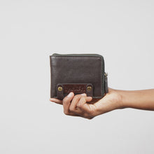 Load and play video in Gallery viewer, JIMI W2  BIFOLD
