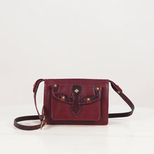 Load and play video in Gallery viewer, ETTA 01  SLING BAG
