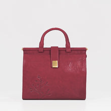 Load and play video in Gallery viewer, Bloom - 01 Red Leather Laptop Bag
