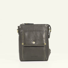 Load and play video in Gallery viewer, Viscounti 01 Olive Leather Crossbody
