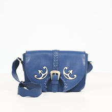 Load and play video in Gallery viewer, DURANGO 01 CROSSBODY
