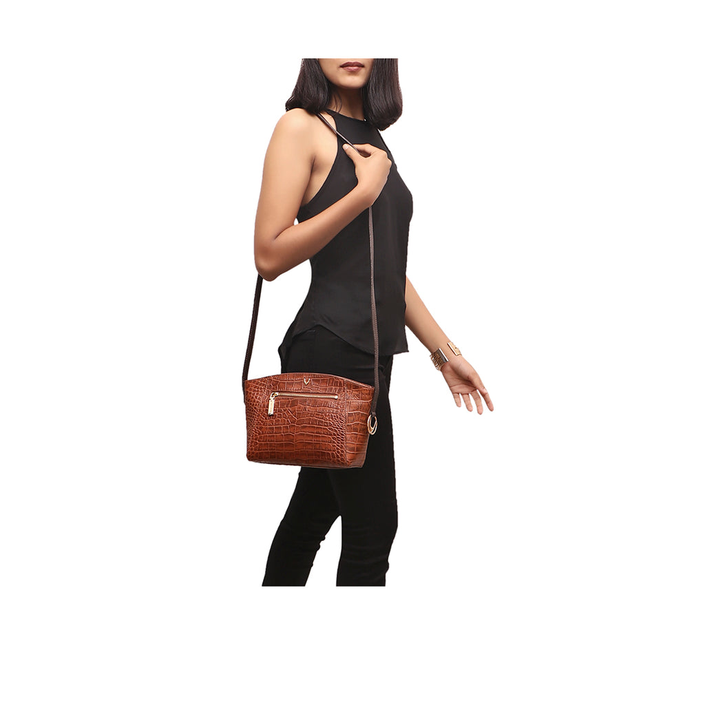 Buy HIDESIGN Ella 02 Zipper Closure Leather Womens Casual Sling Bag
