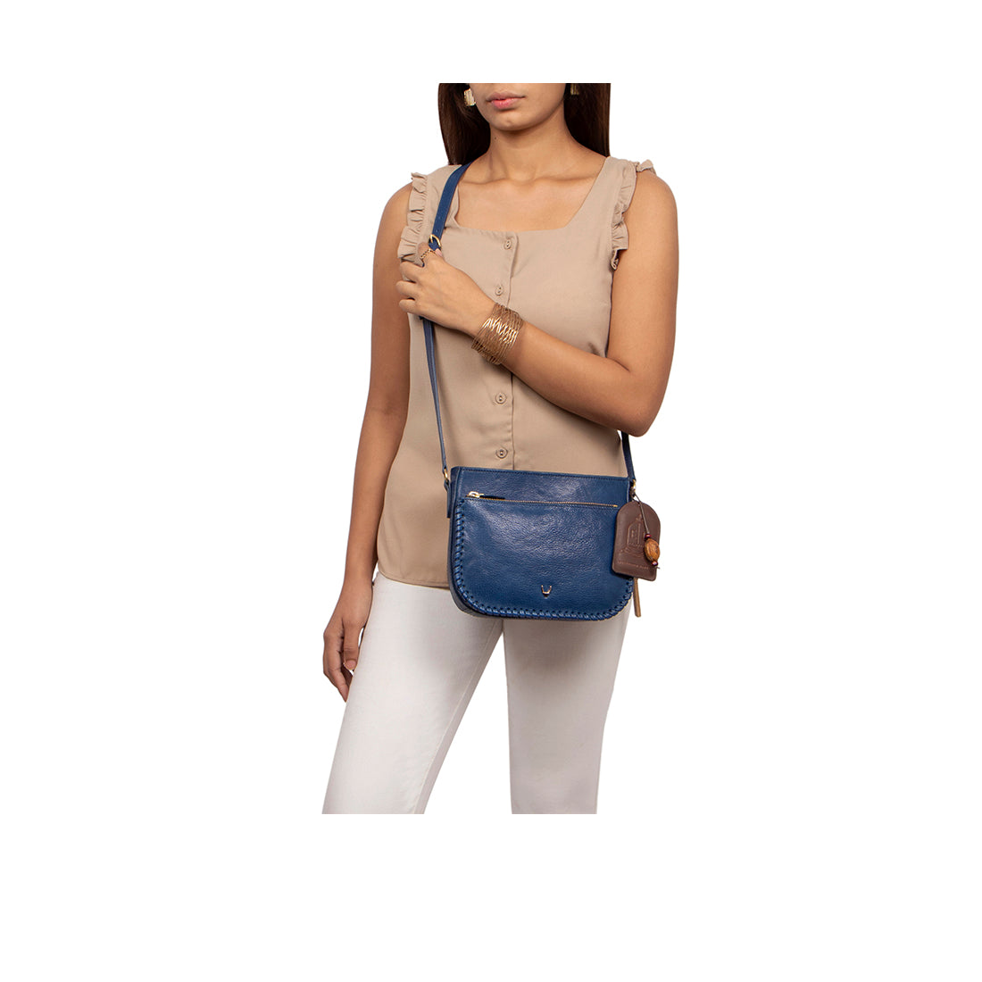 VALONIA 03 SLING BAG