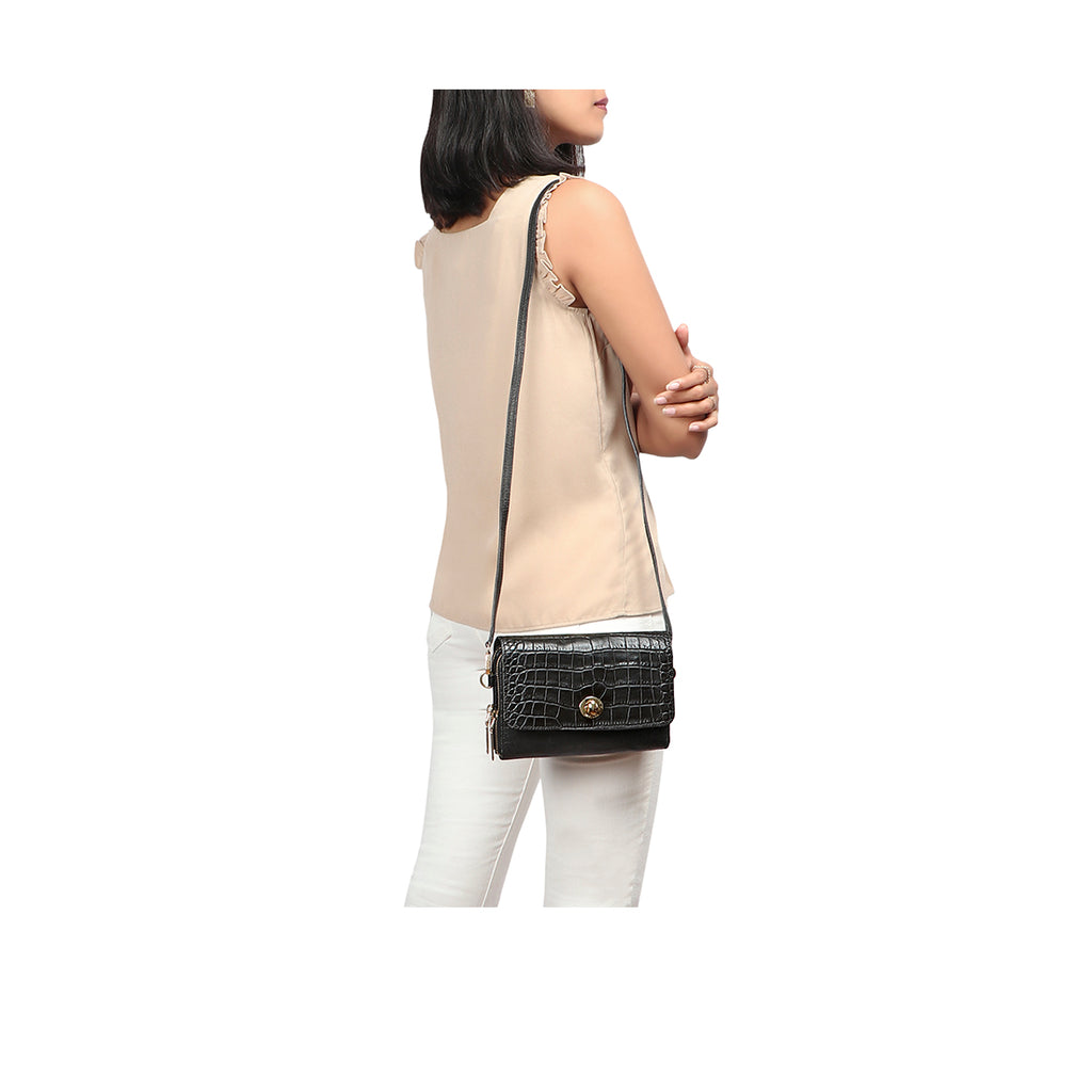 Buy Black Coquette 01 Sling Bag Online - Hidesign