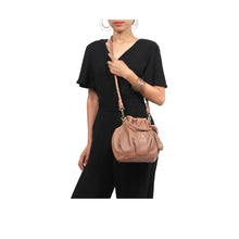 Load image into Gallery viewer, HERA 04 SLING BAG
