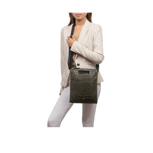 Load image into Gallery viewer, ARICA 01 CROSSBODY
