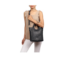 Load image into Gallery viewer, BETH 07 TOTE BAG
