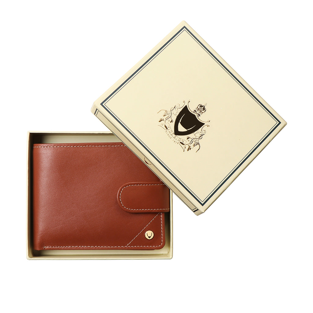Buy Tan Bobby W5 Bi-Fold Wallet Online - Hidesign