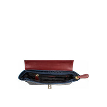 Load image into Gallery viewer, EE ATRIA 04 CLUTCH - Hidesign
