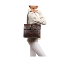 Load image into Gallery viewer, GWEN 01 SHOULDER BAG
