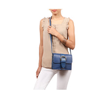 Load image into Gallery viewer, GWEN 02 SLING BAG
