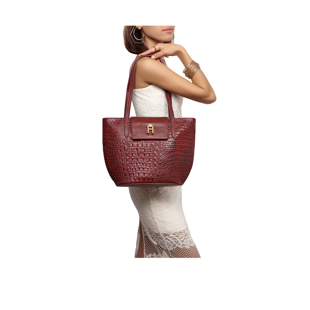 Buy Marsala Ee Kuhulu 03 Sling Bag Online - Hidesign